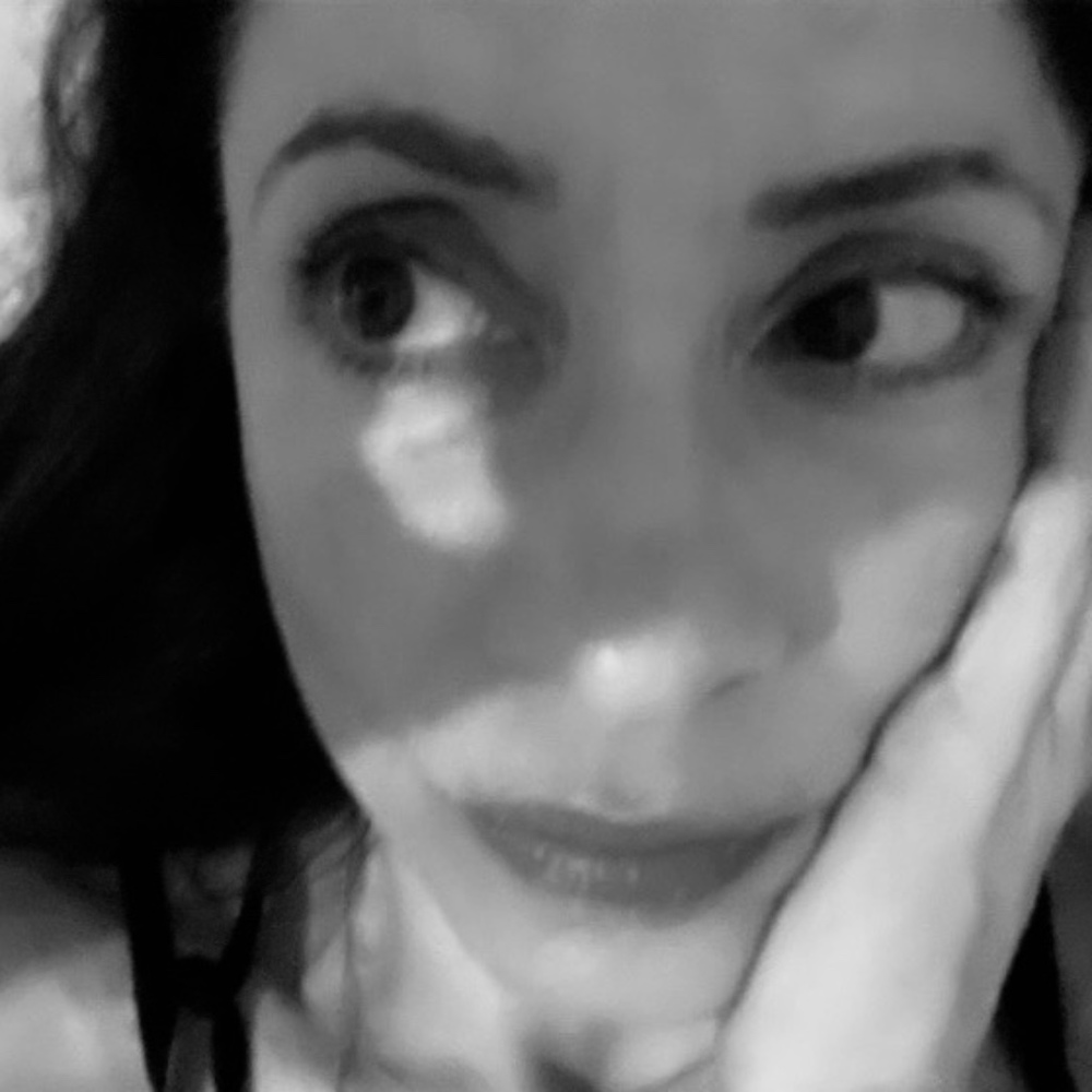 Meet your Posher, Valeria